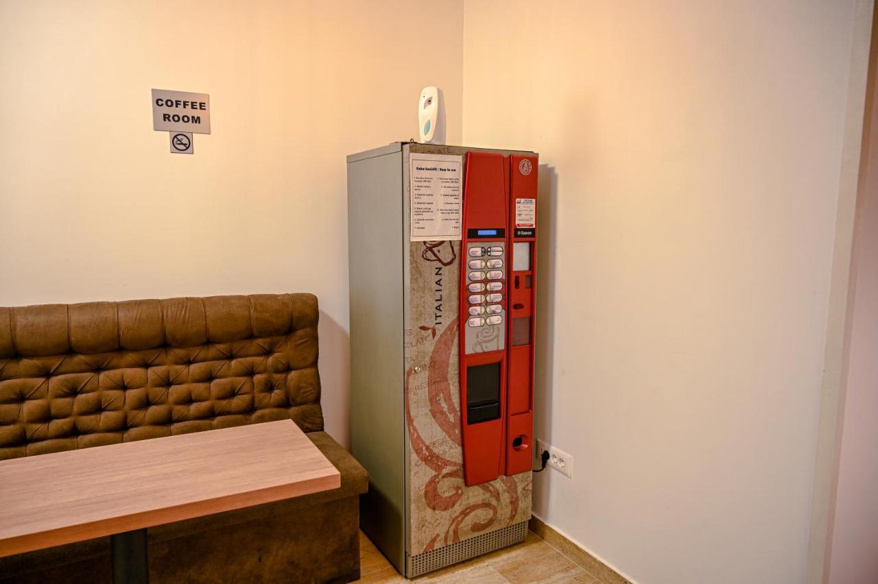 Dona, Altina Aparthotel Belgrade Luaran gambar